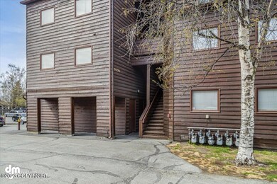 02-Exterior_IMG_6275