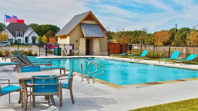 900 Elmwood Ave, Corinth, TX 76210 - photo 7