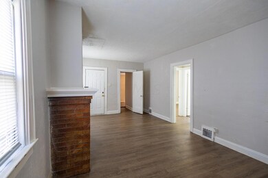 152 Cordell Ave-02