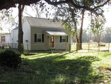 206 Wyman Close up front