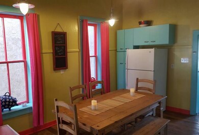 Kitchen / Dining