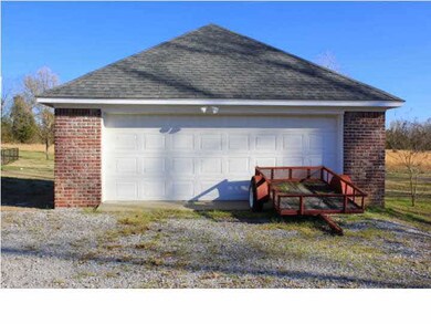 Workshop-Separate Garage