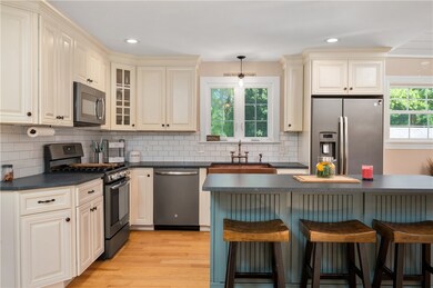 11 Old Pound Hill Rd, North Smithfield, RI 02896 - photo 3