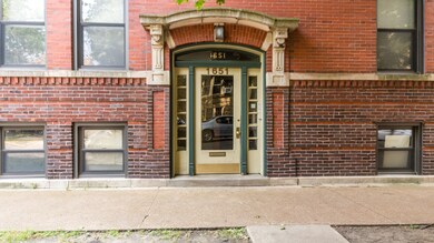 1651 W Catalpa Ave unit 2, Chicago, IL 60640 - photo 2