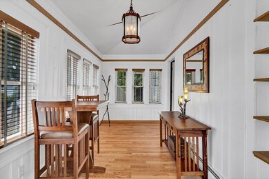 16 Vesper St, Worcester, MA 01602 - photo 3