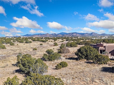 14 Jornada Ct, Santa Fe, NM 87508 - photo 2