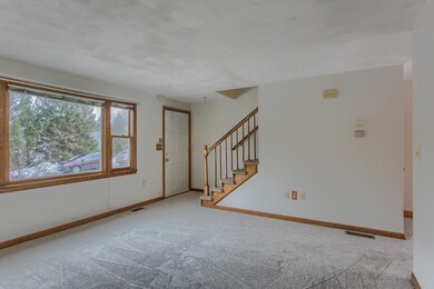 65 Greenough St, Haverhill, MA 01832 - photo 2