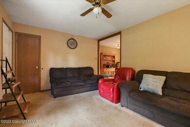 2269 Walnut Trail, Bushkill, PA 18324 - photo 7