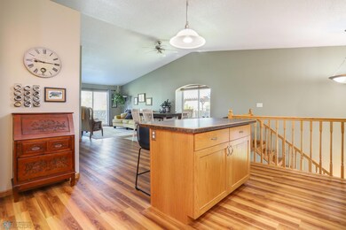 Kitchen (view 3)
