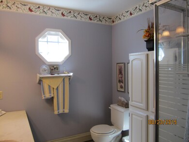 Main Bathroom<|><|>
