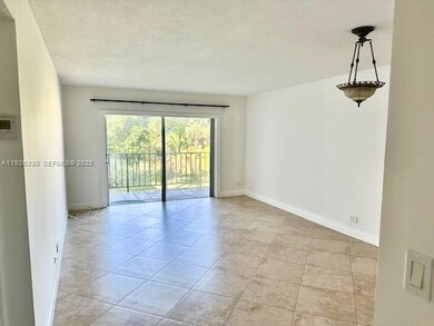 Granada Dadeland unit 312W, Miami, FL 33143 - photo 6