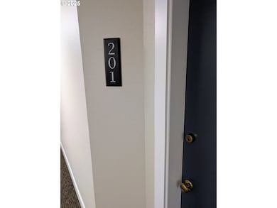 Tualatin Greens unit 201, Tualatin, OR 97062 - photo 5