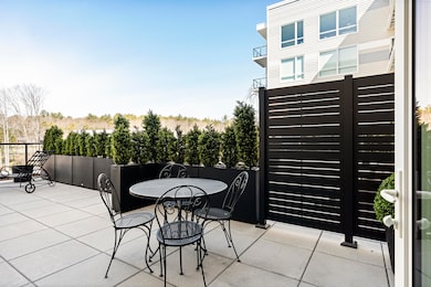 267 U S Route 1 unit 211, Falmouth, ME 04105 - photo 4