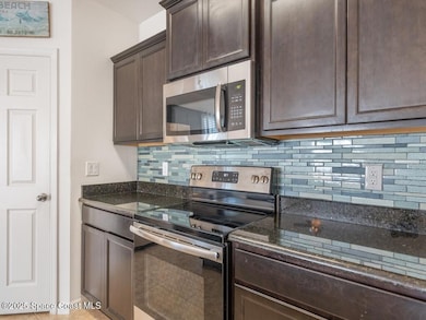 1440 Lexington Square SW, Vero Beach, FL 32962 - photo 3