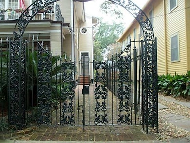 7912 Willow St unit B, New Orleans, LA 70118 - photo 2