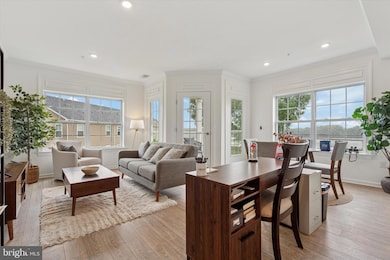 16434 River View Cir, Bristol, PA 19007 - photo 2