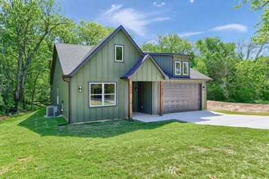 2500 S Scullin Ave, Denison, TX 75020 - photo 3