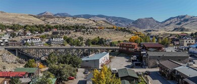 Charming Town of Gardiner