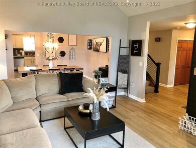 215 Frazier Way, Scott Depot, WV 25560 - photo 3