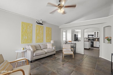 14304 Desert Point Dr, El Paso, TX 79928 - photo 5