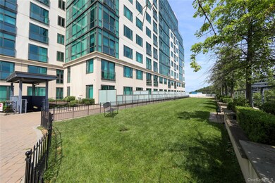 Monarch Tower 1 unit 11J, Yonkers, NY 10710 - photo 4