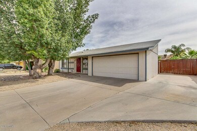 1817 N Longmore St, Chandler, AZ 85224 - photo 2