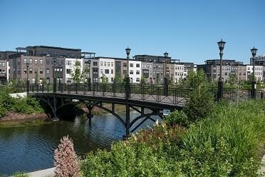 Central water feature & pedestrian bridge