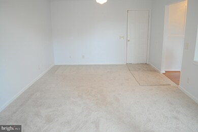 4724 Queens Grove St, White Plains, MD 20695 - photo 7