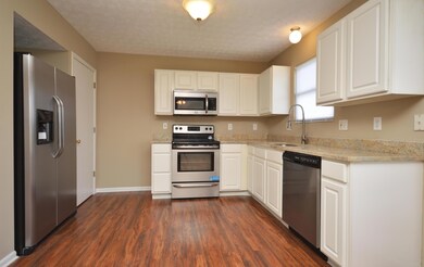 Kitchen (3)
