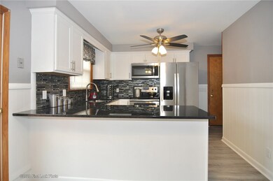 153 Circle Dr, West Warwick, RI 02893 - photo 3
