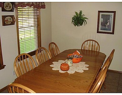 505 Herron St, Prairie Grove, AR 72753 - photo 4