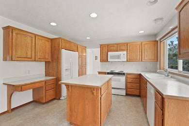 16117 N Glencrest Dr, Spokane, WA 99208 - photo 6