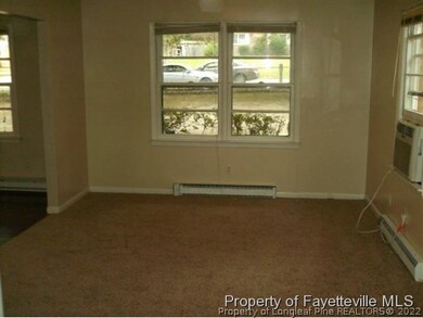 285 Channing Dr, Fayetteville, NC 28303 - photo 4