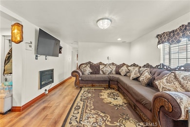 2865 W Rialto Ave unit 17, Rialto, CA 92376 - photo 6