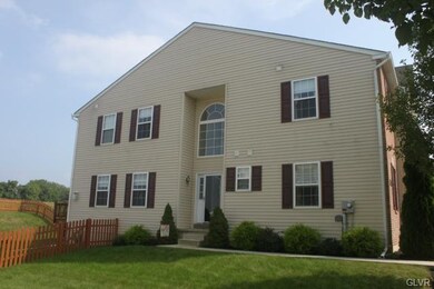 6805 Hunt Dr, Macungie, PA 18062 - photo 3