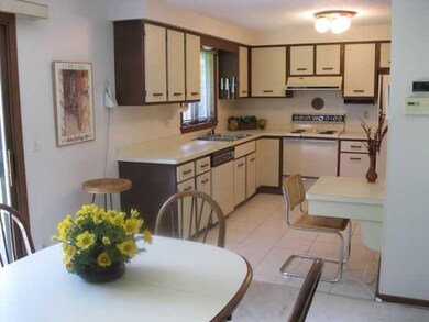Kitchen kitchen/dining room