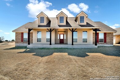 684 County Road 343, Hondo, TX 78861 - photo 6