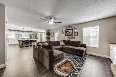 Living Room to Kitch