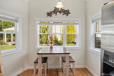 4424 Woodson Crest Ct, Mukilteo, WA 98275 - photo 6