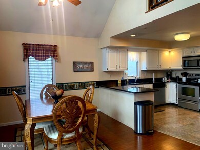 298 Worlds End Ln, Linden, VA 22642 - photo 4