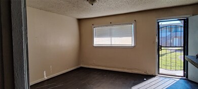 6811 Del Rio St unit 1-26, Houston, TX 77021 - photo 7