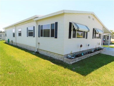 5650 Loretta Ct, Zephyrhills, FL 33542 - photo 5