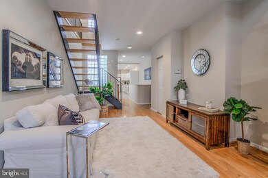 317 S Wolfe St, Baltimore, MD 21231 - photo 2