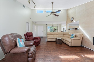 SPACIOUS LIVING AREA