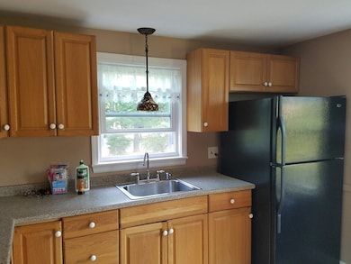 563 Hudson Rd, Sudbury, MA 01776 - photo 7