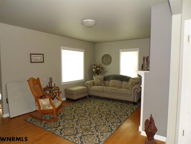 2422 Avenue C, Scottsbluff, NE 69361 - photo 5