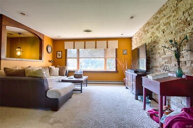 454 Blue Ridge Dr, Nazareth, PA 18064 - photo 2