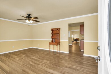 unlisted-address, Mahomet, IL 61853 - photo 7