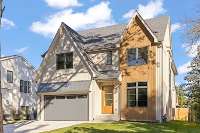 957 S Hillside Ave, Elmhurst, IL 60126 - photo 2