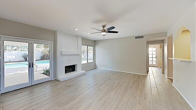 1951 E Myrna Ln, Tempe, AZ 85284 - photo 4